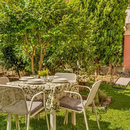 Apartment Villinoauroravi Near The Station 5terre Garden La Spezia