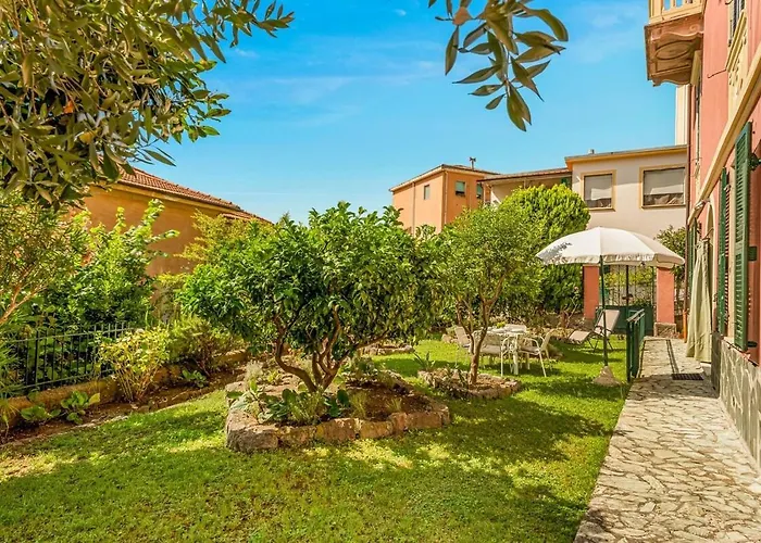 Villinoauroravi Near The Station 5terre Garden La Spezia
